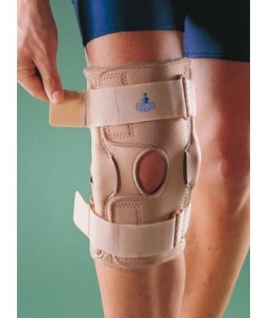 Ортез для коленного сустава с боковыми шинами OPPO (арт.1032)