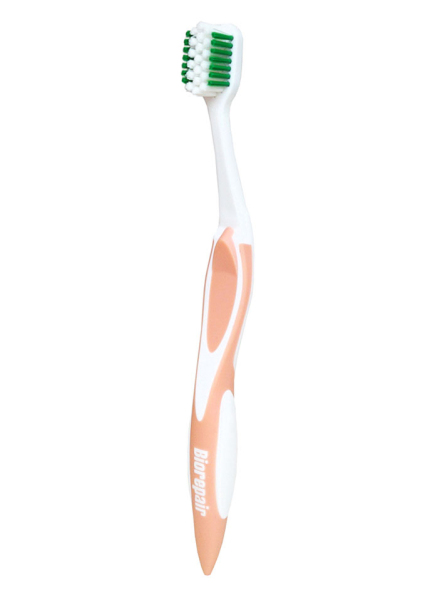 Зубная щетка Biorepair изогнутая для комплексной защиты десен Curve Protezione Totale