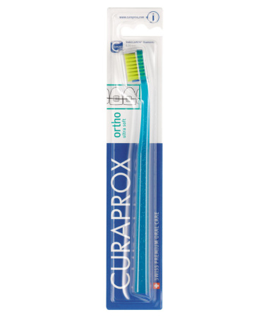 Ортодонтическая зубная щетка с углублением Curaprox CS 5460 ortho