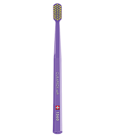 Мягкая зубная щетка Curaprox CS 1560 soft